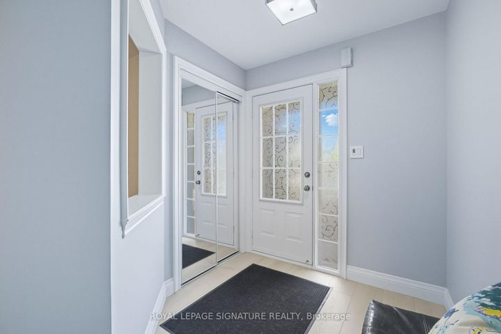 Photo 4 at 2105 Newell Crescent, Orchard, Burlington