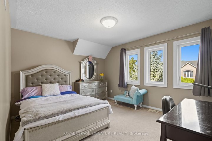 Photo 24 at 2105 Newell Crescent, Orchard, Burlington