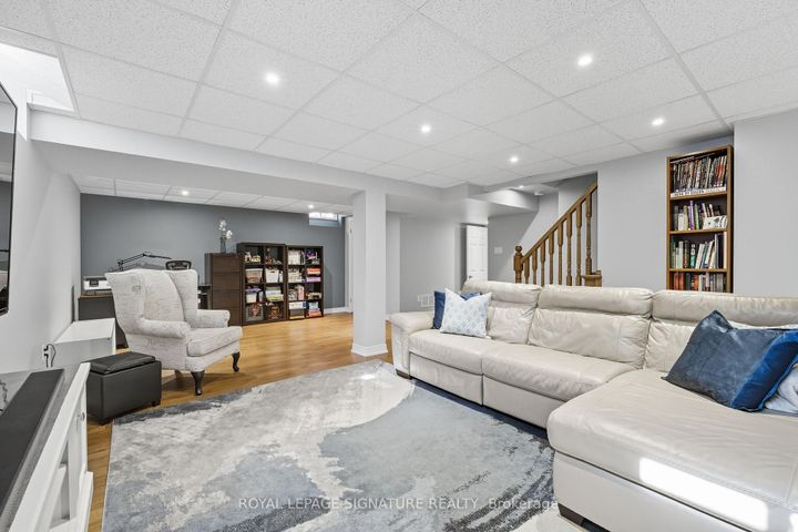 Photo 28 at 2105 Newell Crescent, Orchard, Burlington