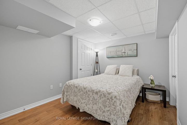 Photo 30 at 2105 Newell Crescent, Orchard, Burlington