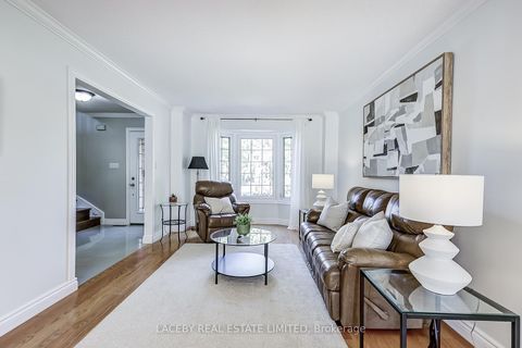 Photo 4 at 20 Marsh Street, North Richvale, Richmond Hill