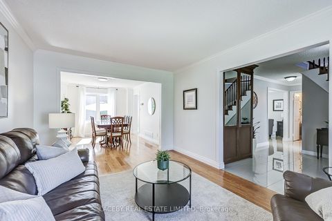 Photo 5 at 20 Marsh Street, North Richvale, Richmond Hill