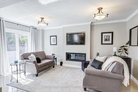 Photo 10 at 20 Marsh Street, North Richvale, Richmond Hill Photo 10 at 20 Marsh Street, North Richvale, Richmond Hill