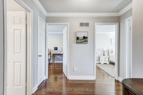 Photo 14 at 20 Marsh Street, North Richvale, Richmond Hill