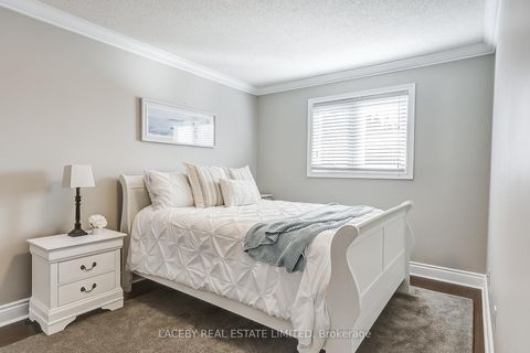 Photo 20 at 20 Marsh Street, North Richvale, Richmond Hill