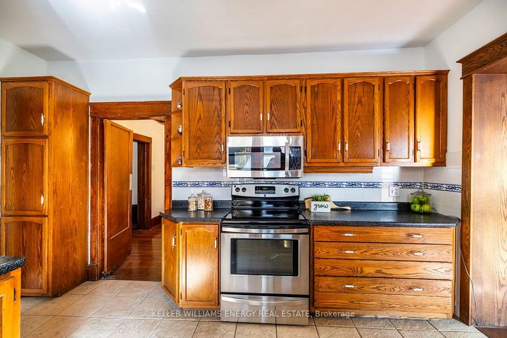 Photo 14 at 23 Connaught Street, O'Neill, Oshawa