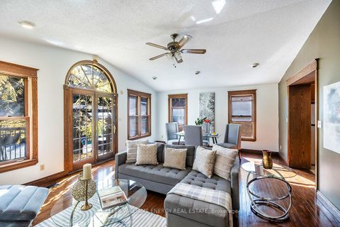 Photo 18 at 23 Connaught Street, O'Neill, Oshawa