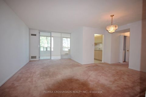 Photo 5 at 514 - 88 Corporate Drive, Woburn, Toronto