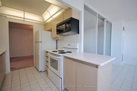 Photo 11 at 514 - 88 Corporate Drive, Woburn, Toronto