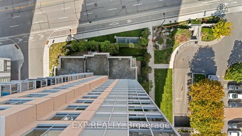 Photo 3 at 420 - 5233 Dundas Street W, City Centre West, Toronto