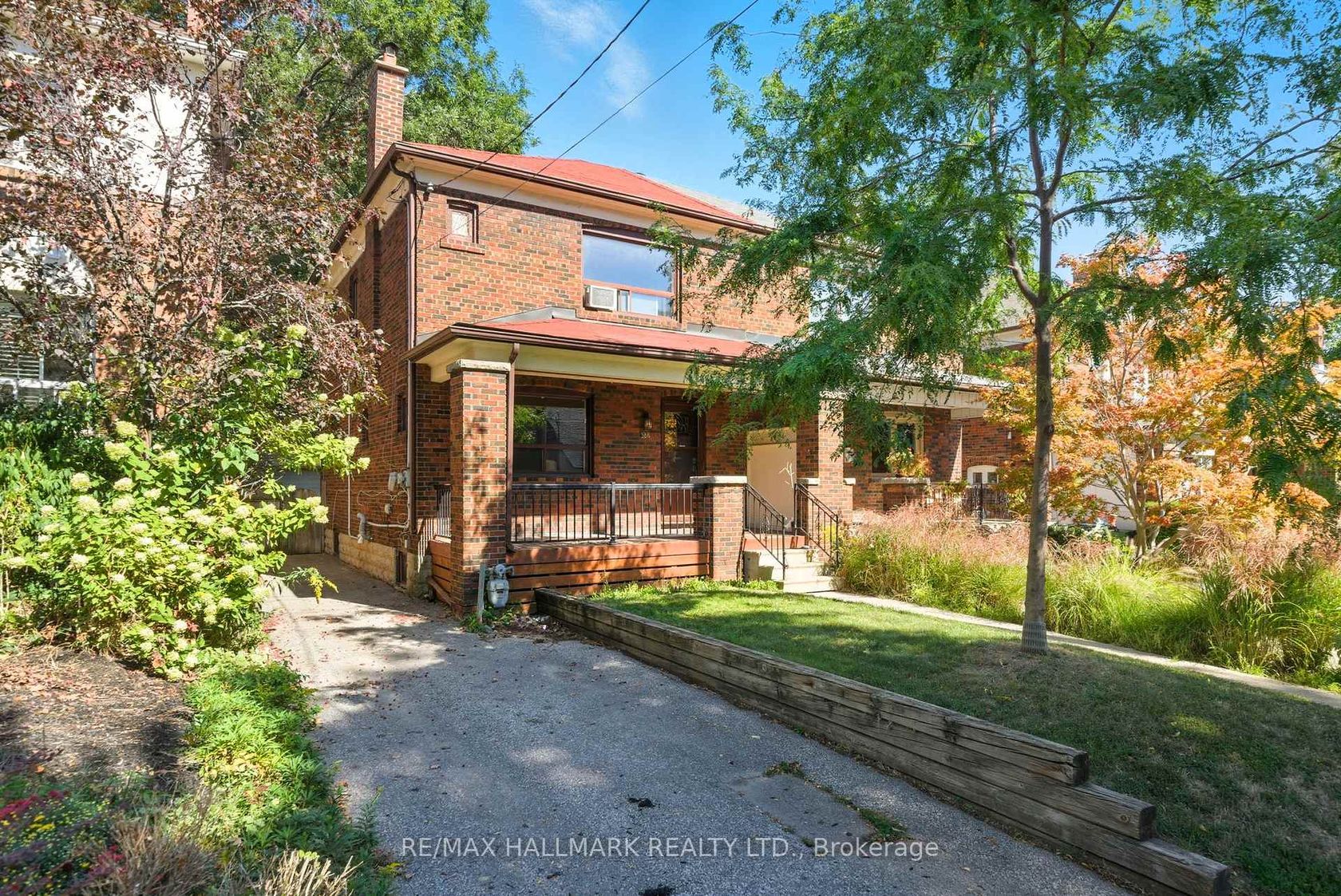 386 Belsize Drive, Mount Pleasant East, Toronto 