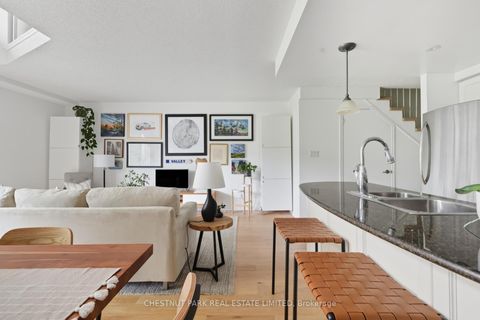 Photo 11 at 431 - 139 Merton Street, Mount Pleasant West, Toronto