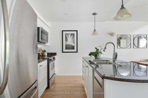 Photo 15 at 431 - 139 Merton Street, Mount Pleasant West, Toronto