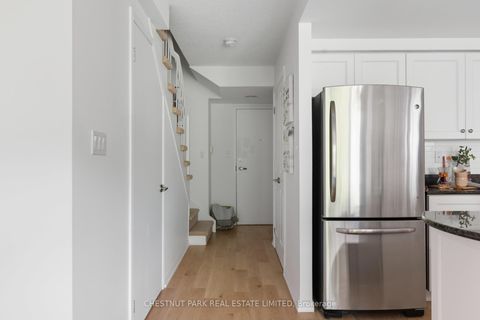 Photo 17 at 431 - 139 Merton Street, Mount Pleasant West, Toronto