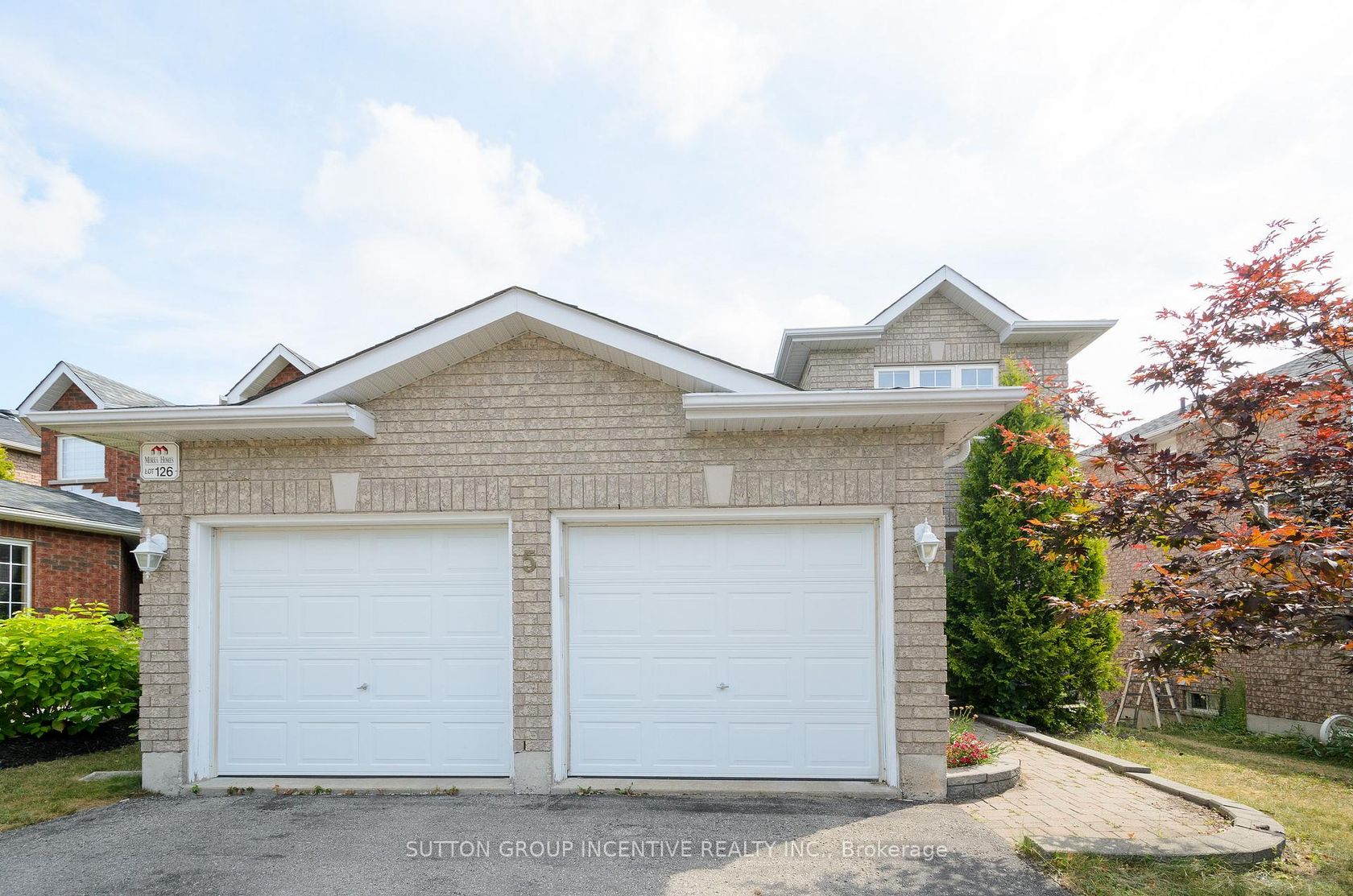 5 BROWN WOOD Drive, Little Lake, Barrie photo 5 5 BROWN WOOD Drive, Little Lake, Barrie photo 5