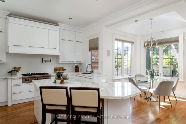 Photo 10 at 70 Wendover Road, Kingsway South, Toronto