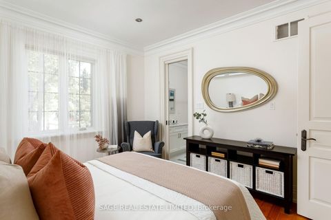 Photo 28 at 70 Wendover Road, Kingsway South, Toronto