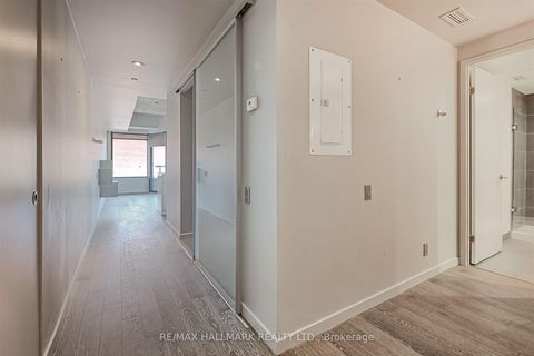 Photo 7 at 209 - 383 Sorauren Avenue, Roncesvalles, Toronto