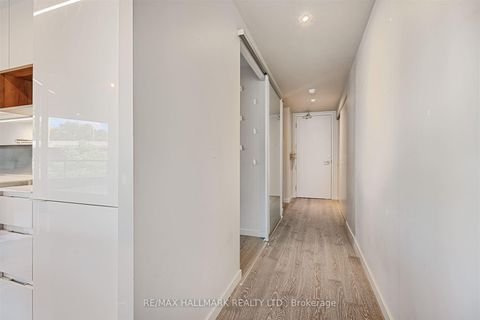 Photo 11 at 209 - 383 Sorauren Avenue, Roncesvalles, Toronto