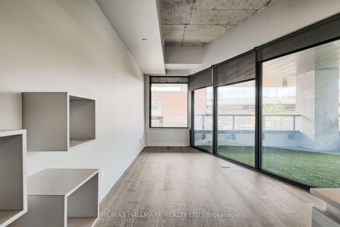 Photo 18 at 209 - 383 Sorauren Avenue, Roncesvalles, Toronto
