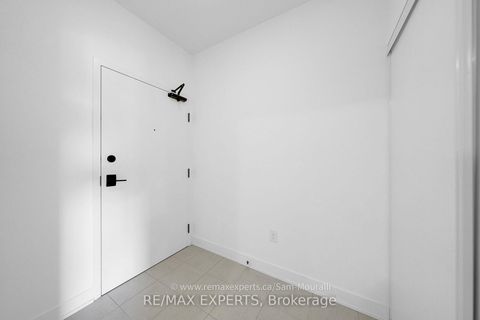 Photo 12 at 207 - 6 Spice Way, Rural Barrie Southeast, Barrie