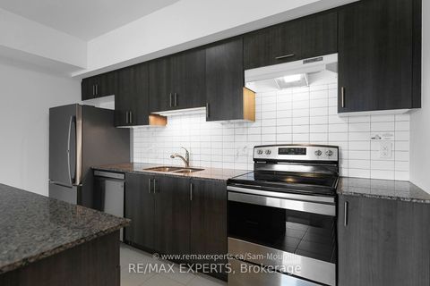 Photo 14 at 207 - 6 Spice Way, Rural Barrie Southeast, Barrie
