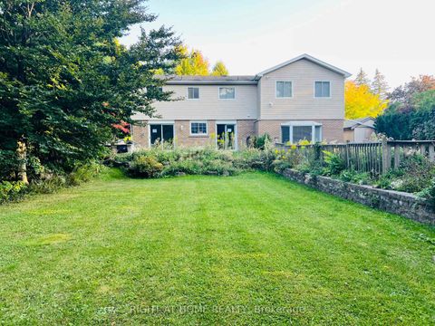 Photo 6 at 8 Gallacher Avenue, Oak Ridges, Richmond Hill