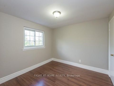 Photo 22 at 8 Gallacher Avenue, Oak Ridges, Richmond Hill