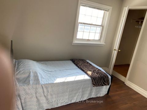 Photo 33 at 8 Gallacher Avenue, Oak Ridges, Richmond Hill