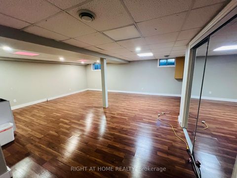 Photo 37 at 8 Gallacher Avenue, Oak Ridges, Richmond Hill