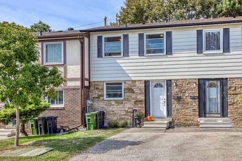 Photo 1 at 74 Crab Appleway, Donalda, Toronto