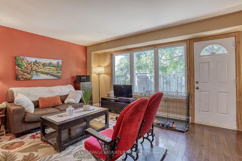 Photo 6 at 74 Crab Appleway, Donalda, Toronto