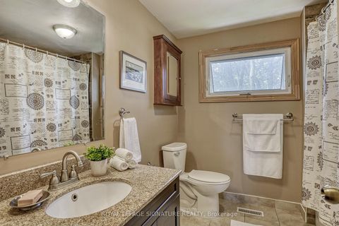 Photo 15 at 74 Crab Appleway, Donalda, Toronto