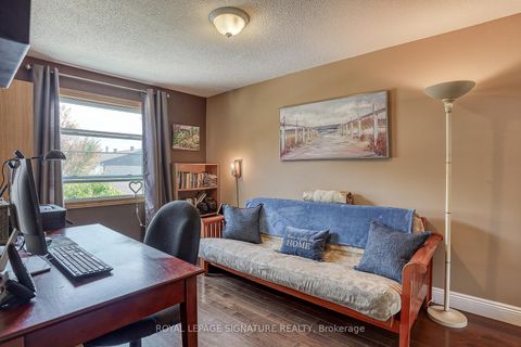 Photo 18 at 74 Crab Appleway, Donalda, Toronto