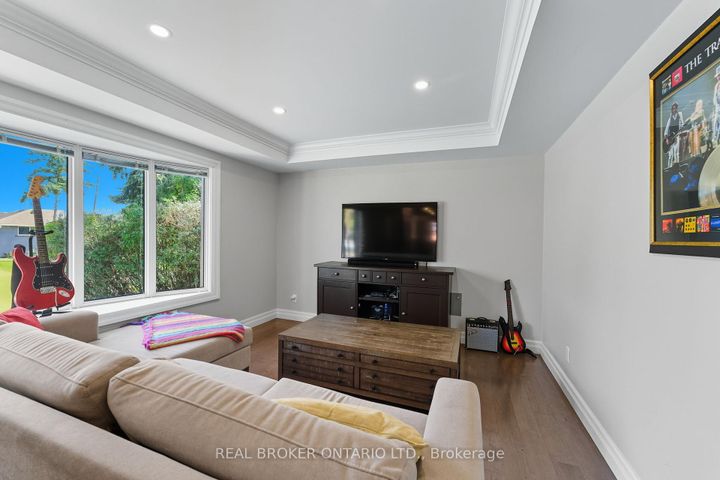Photo 4 at 1314 Fisher Avenue, Mountainside, Burlington