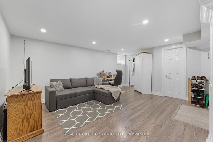 Photo 20 at 1314 Fisher Avenue, Mountainside, Burlington