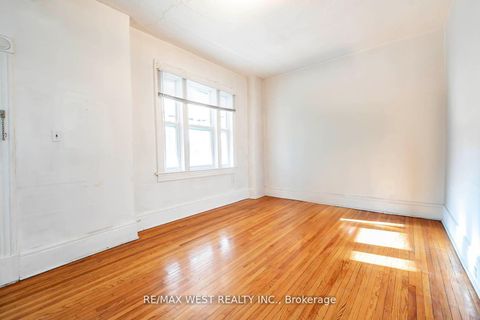 Photo 16 at 217 Gladstone Avenue, Little Portugal, Toronto