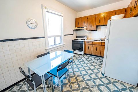 Photo 18 at 217 Gladstone Avenue, Little Portugal, Toronto