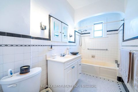 Photo 24 at 217 Gladstone Avenue, Little Portugal, Toronto
