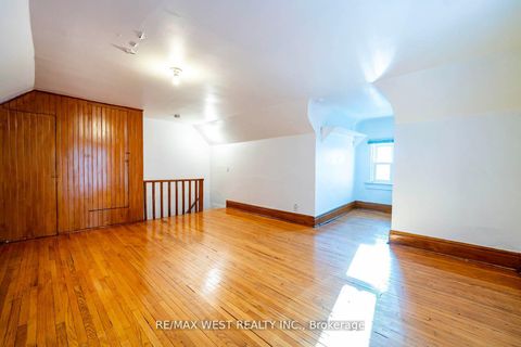 Photo 27 at 217 Gladstone Avenue, Little Portugal, Toronto