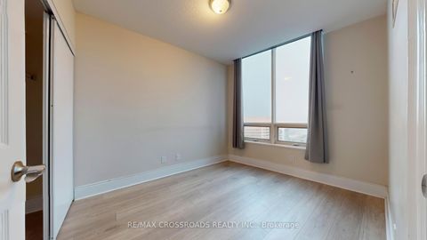 Photo 13 at Ph1 - 15 Greenview Avenue, Newtonbrook West, Toronto