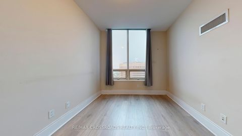Photo 14 at Ph1 - 15 Greenview Avenue, Newtonbrook West, Toronto