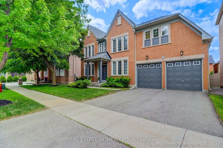 Photo 1 at 9 Tarmack Drive, Jefferson, Richmond Hill