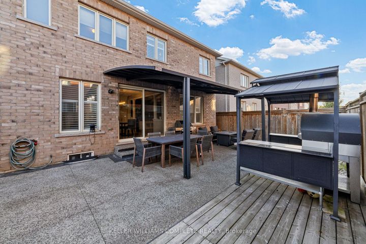 Photo 42 at 24 MACBEAN Crescent, Waterdown, Hamilton