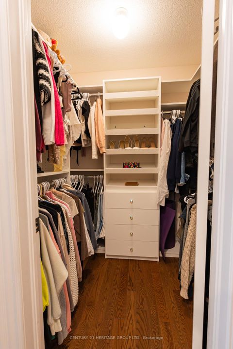 Photo 29 at 20 Altus Park Drive, Patterson, Vaughan