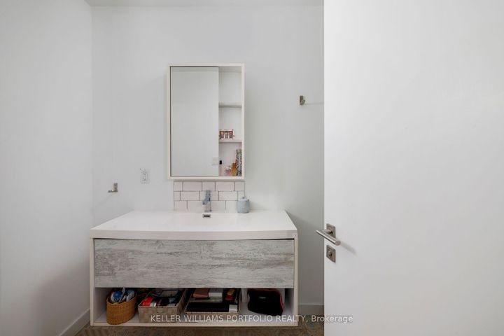 Photo 37 at 42 Talwood Drive, Don Mills, Toronto