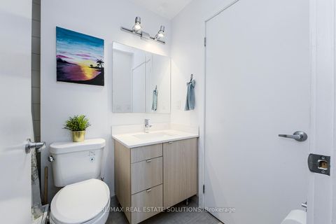 Photo 13 at 1603 - 33 Lombard Street, Yonge Corridor, Toronto