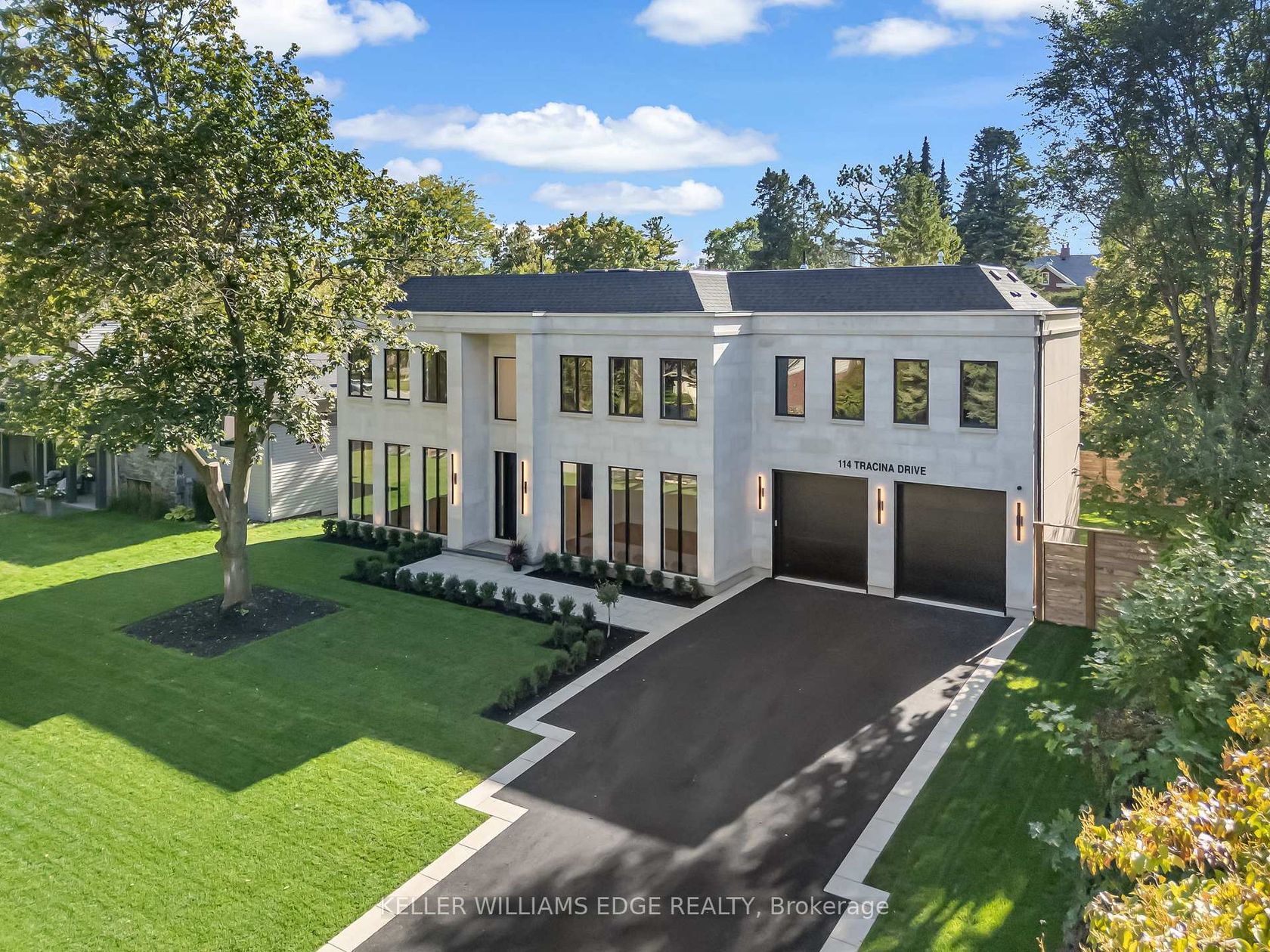 114 Tracina Drive, SW Southwest, Oakville 