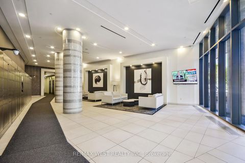 Photo 2 at 607 - 51 East Liberty Street, Niagara, Toronto