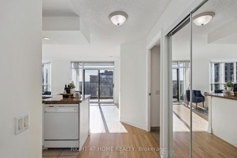 Photo 6 at 1905 - 10 Northtown Way, Willowdale East, Toronto Photo 6 at 1905 - 10 Northtown Way, Willowdale East, Toronto